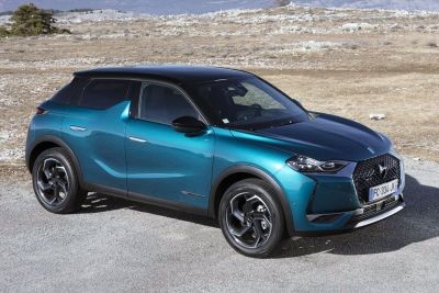 2018_Citroen_DS_Automobiles_DS3_Crossback.jpg