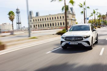 2022 - Der-neue-Mercedes-Benz-GLC---Dynamisch-kraftvoll-und-ausschliesslich-elektrifizierte-Antriebe