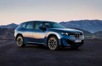 2025_BMW_iX3_50_xDrive.jpg